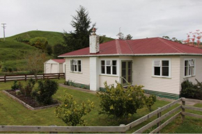 Te Kohanga Cottage